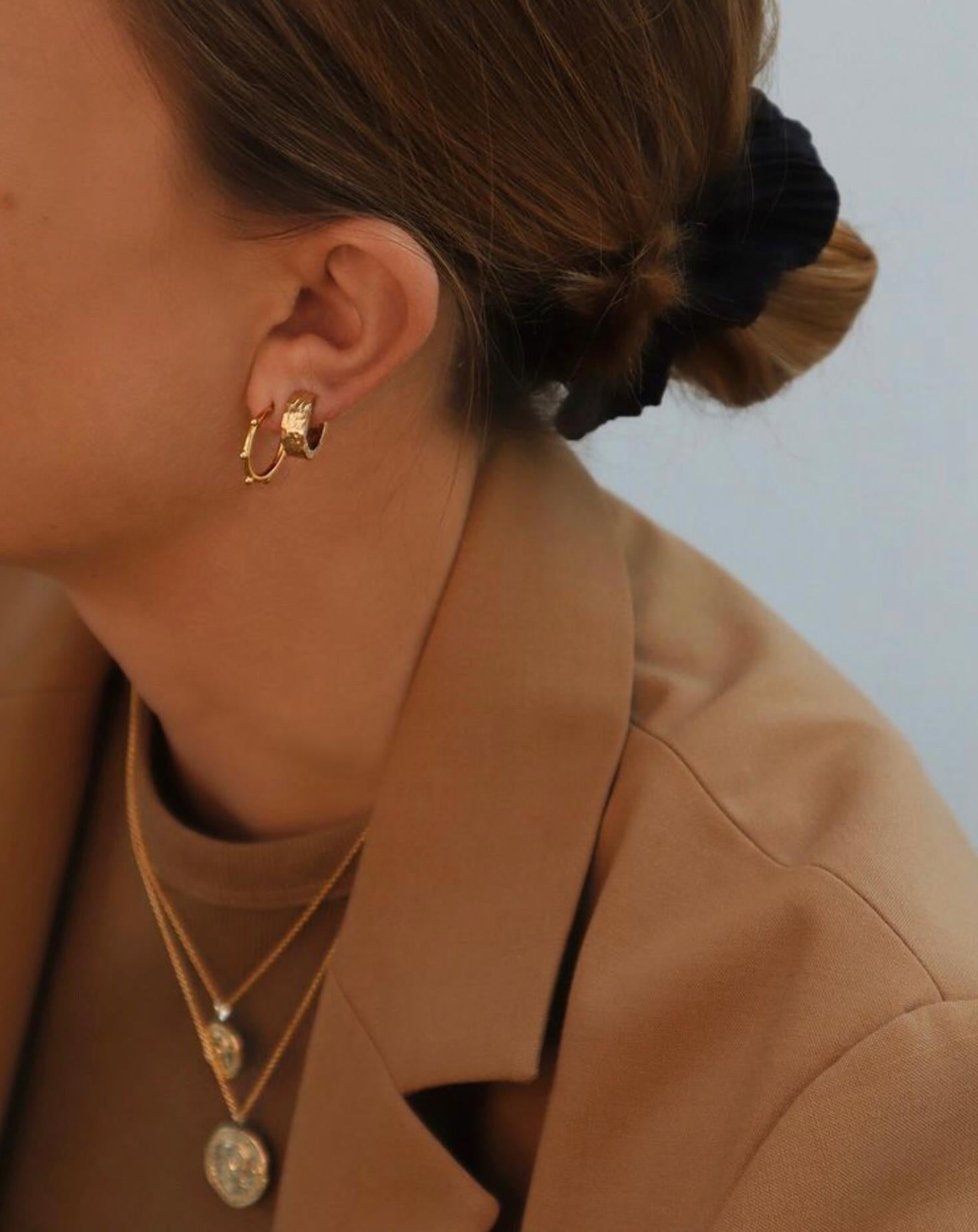 DOT HOOPS